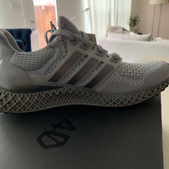 Adidas Ultra 4D NASA Halo Silver - Picture 3 of 9